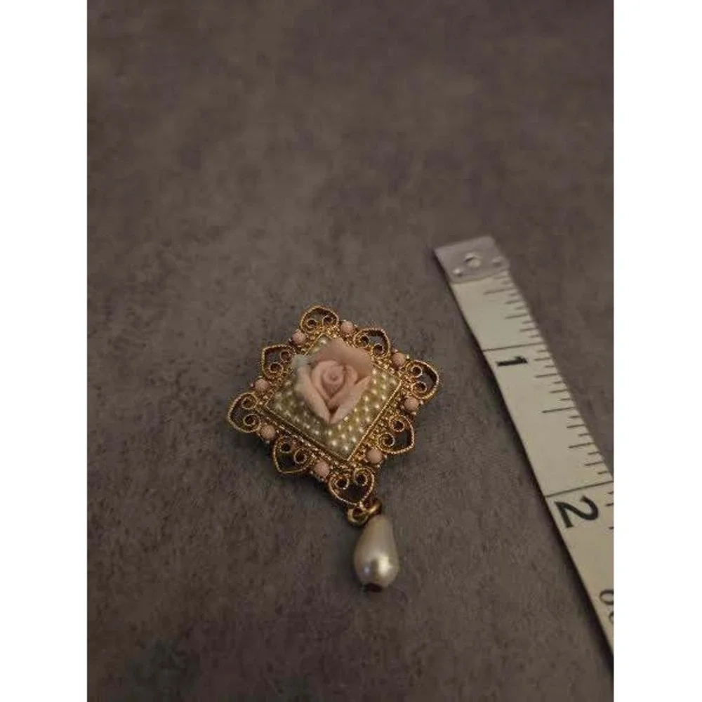Vintage Gold Tone Pink Porcelain Rose Seed Pearl Filigree Brooch with Teardrop